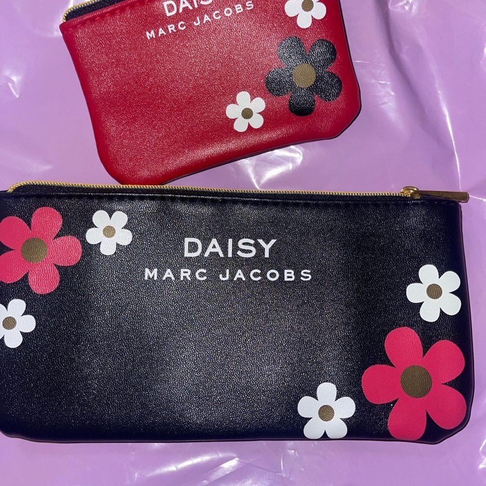 Marc Jacobs GWP Black and Red Floral Pouch Duo